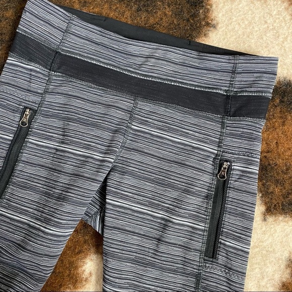 Lululemon Inspire Tight Mesh Stripe Luxtreme 6 - Picture 3 of 7
